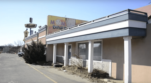 Six Year Ago, This Mom & Pop Diner In New Jersey Closed Its Doors And Never Re-Opened