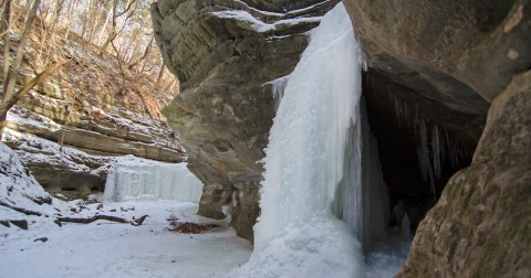 9 Gorgeous Frozen Waterfalls In Illinois That Must Be Seen To Be Believed