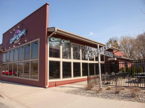 The Train-Themed Restaurant In Minnesota, Choo Choo Restaurant and Bar, Is Perfectly Whimsical
