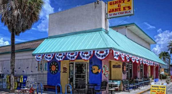 11 Mom And Pop Shops In Florida Where You’ll Find Perfect Gifts This Holiday Season