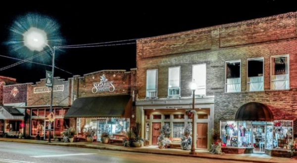 You Can Find Amazing Antiques At These 11 Places In Mississippi