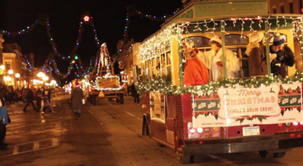 11 Main Streets In Minnesota That Are Pure Magic During Christmastime