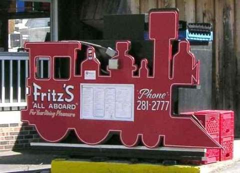 The Train-Themed Restaurant In Kansas That Will Make You Feel Like A Kid Again