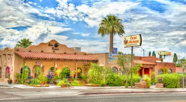 These 6 Arizona Towns Might Be Tiny But Their Restaurants Are Fantastic