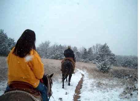 The Winter Horseback Riding Trail In Oklahoma That’s Pure Magic