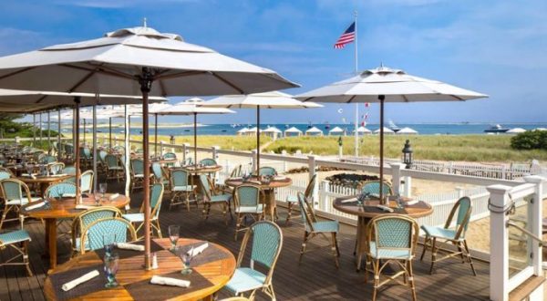 These 12 Restaurants In Massachusetts Have Jaw-Dropping Views While You Eat