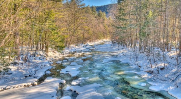 9 Picturesque Trails In Massachusetts That Are Perfect For Winter Hiking