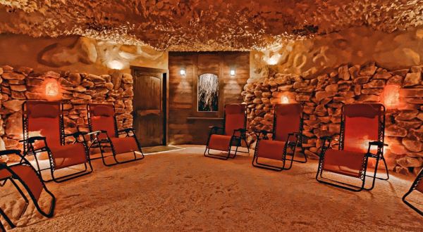 The Incredible Salt Cave In Southern California That Completely Relaxes You