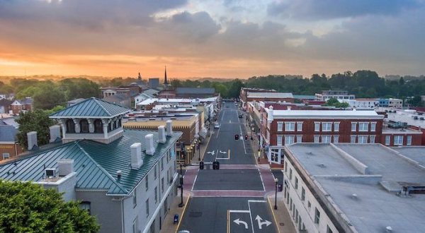 The Most Criminally Overlooked Town In Virginia And It’s A Must-Visit