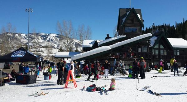 The Oldest Ski Resort In America Is Right Here In Colorado And It’s Amazing