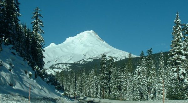 The 8 Most Magical Winter Drives In Oregon