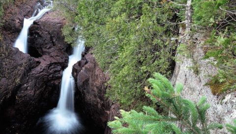 The Story Behind Minnesota's Disappearing Waterfall Is Bizarre But True