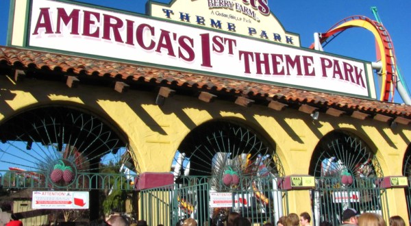 11 Fascinating Things You Probably Didn’t Know About Knott’s Berry Farm In Southern California