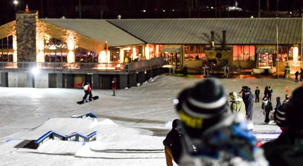 Experience A Unique Thrill At This Mountain Resort In Pennsylvania This Winter
