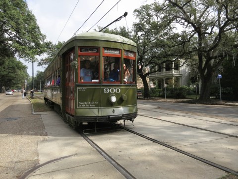 The Oldest Operating Streetcar In America Is Right Here In New Orleans And It's Amazing