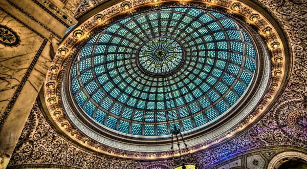 The World’s Largest Tiffany Dome Is Right Here In Illinois And It Will Take Your Breath Away