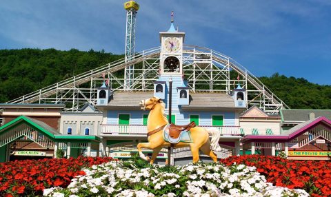 The Oldest Amusement Park In America Is Right Here In Connecticut And It's Amazing
