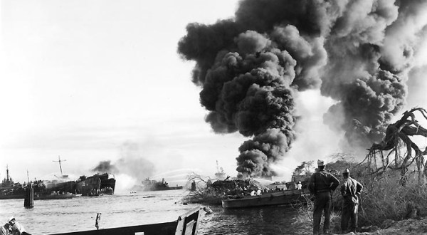 The Deadly History Of This Hawaii Harbor Is Terrifying But True