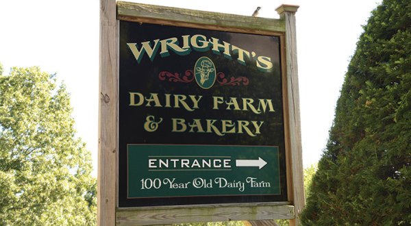 You’re Guaranteed To Love A Trip To This Epic Dairy Farm In Rhode Island