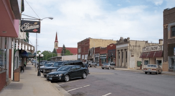 13 Small Towns In Rural Minnesota That Are Downright Delightful