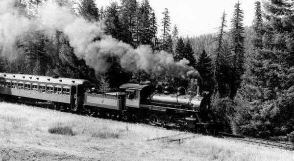 These 13 Rare Photos Show Northern California’s Railroad History Like Never Before
