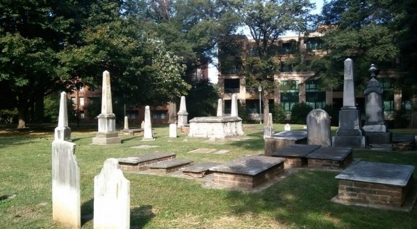 These 7 Haunted Cemeteries In North Carolina Are Not For the Faint of Heart