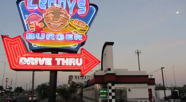 The Ultimate Burger Bucket List In Arizona Will Make Your Mouth Water