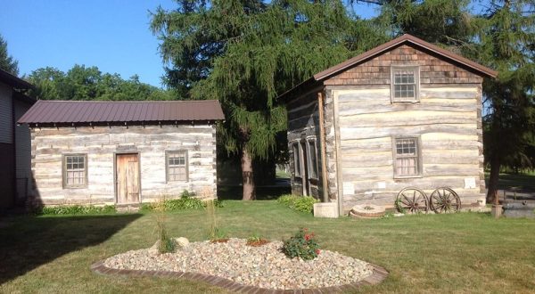 Here Are 11 Destinations In Iowa That Will Take You Back In Time