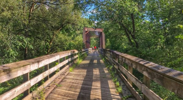 Take These Trails Along Former Wisconsin Railroad Lines For An Unforgettable Experience