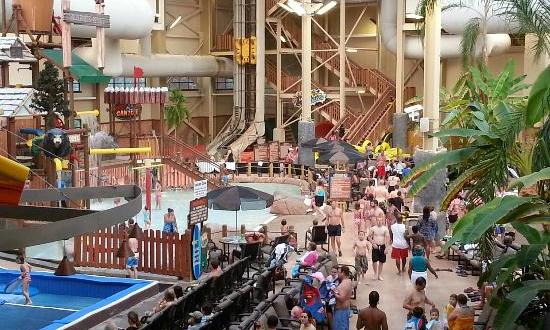 Drop Everything And Visit This One Epic Indoor Waterpark In Tennessee