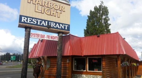 The Charming Little Restaurant On The Oregon Coast That’s Totally Unique