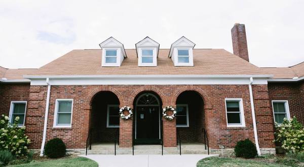 There’s A Restaurant On This Beautiful Farm Near Nashville And You Have To Visit