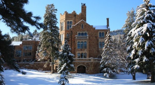 Spend The Night In Colorado’s Most Majestic Castle For An Unforgettable Experience