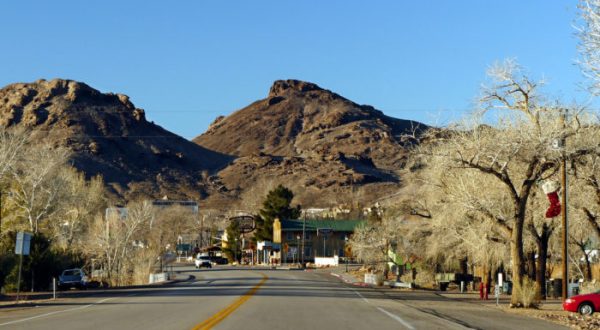 Take A Super Fun Day Trip To Several Unusual Places Found Throughout Nevada