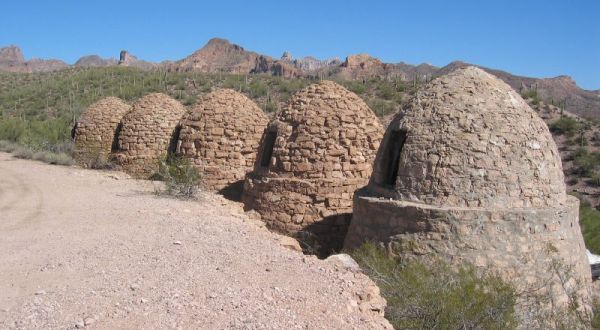 The 13 Strangest Things To Ever Be Found In The Arizona Desert