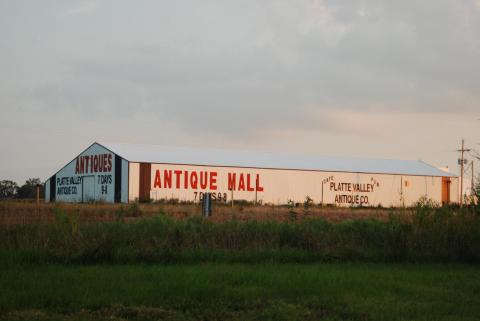 You'll Never Want To Leave This Massive Antique Mall In Nebraska