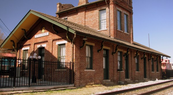 You’ll Never Forget A Visit To These 9 Historic Railroad Towns In Alabama