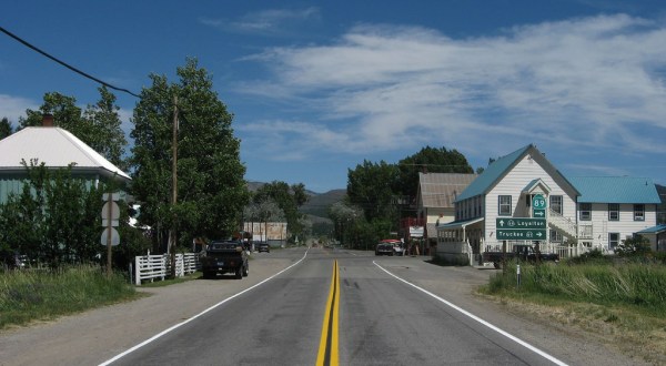 Blink And You’ll Miss These 9 Teeny Tiny Towns In Northern California