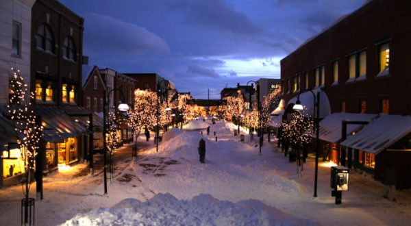 A Massive Blizzard Blanketed Vermont In Snow In 2007 And It Will Never Be Forgotten