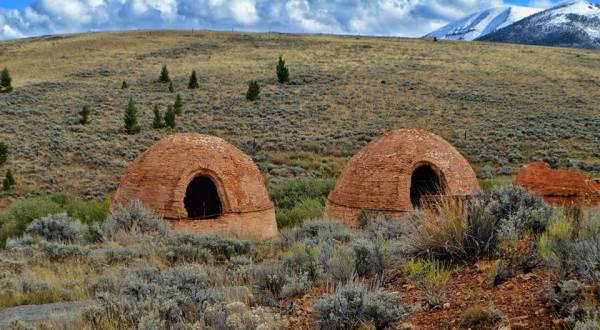 Most People Don’t Know About These Strange Ruins Hiding In Idaho