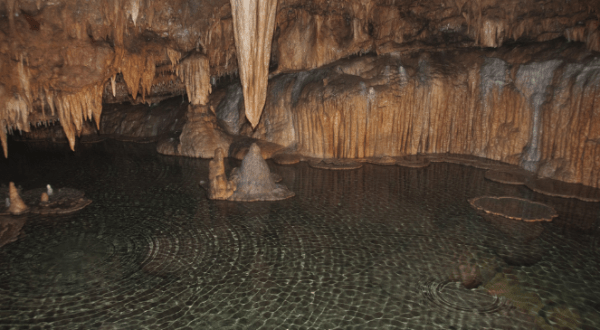 You’ve Never Seen Anything Like This Cave Hiding In Missouri