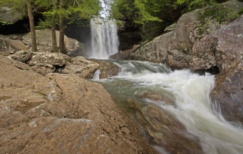 The Unrivaled Waterfall Hike In Kentucky Everyone Should Take At Least Once