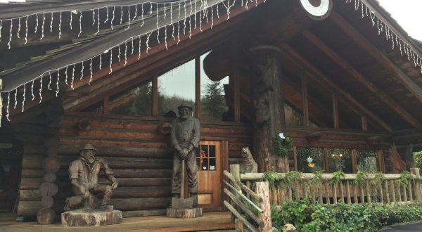 A Trip To This Themed Restaurant In Oregon Is Simply Unforgettable