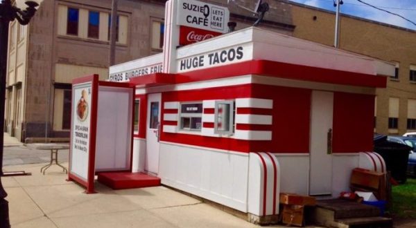 11 Unsuspecting Restaurants In Iowa With Food So Good It Should Be Illegal