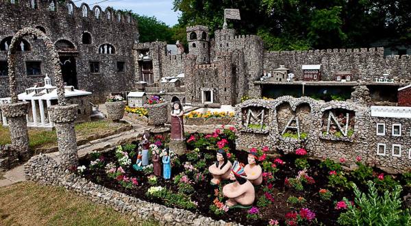 This Roadside Attraction In Ohio Is The Most Unique Thing You’ve Ever Seen