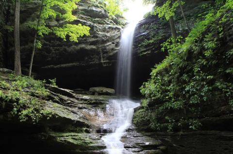 Walk Behind A Waterfall For A One-Of-A-Kind Experience In Illinois
