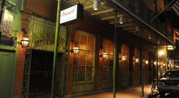 The Timeless New Orleans Restaurant Everyone Needs To Visit At Least Once