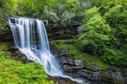 10 Amazing Natural Wonders Hiding In Plain Sight In North Carolina — No Hiking Required
