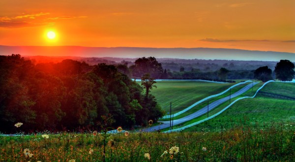 This Might Be The Most Breathtaking Drive In All Of Virginia