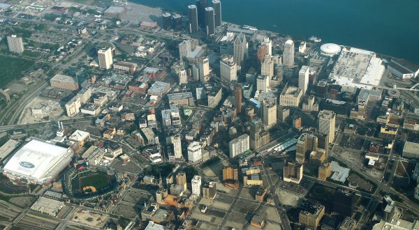 These 13 Aerial Views Of Detroit Will Leave You Mesmerized